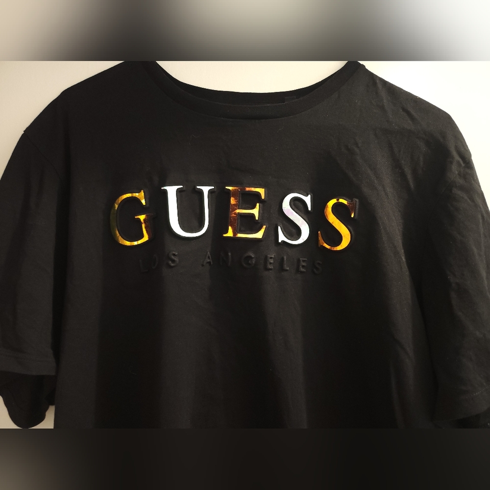 Guess Graphic Tee. Size Xl.Preloved